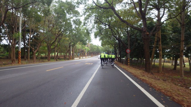 8:26 am. 古坑鄉附近。